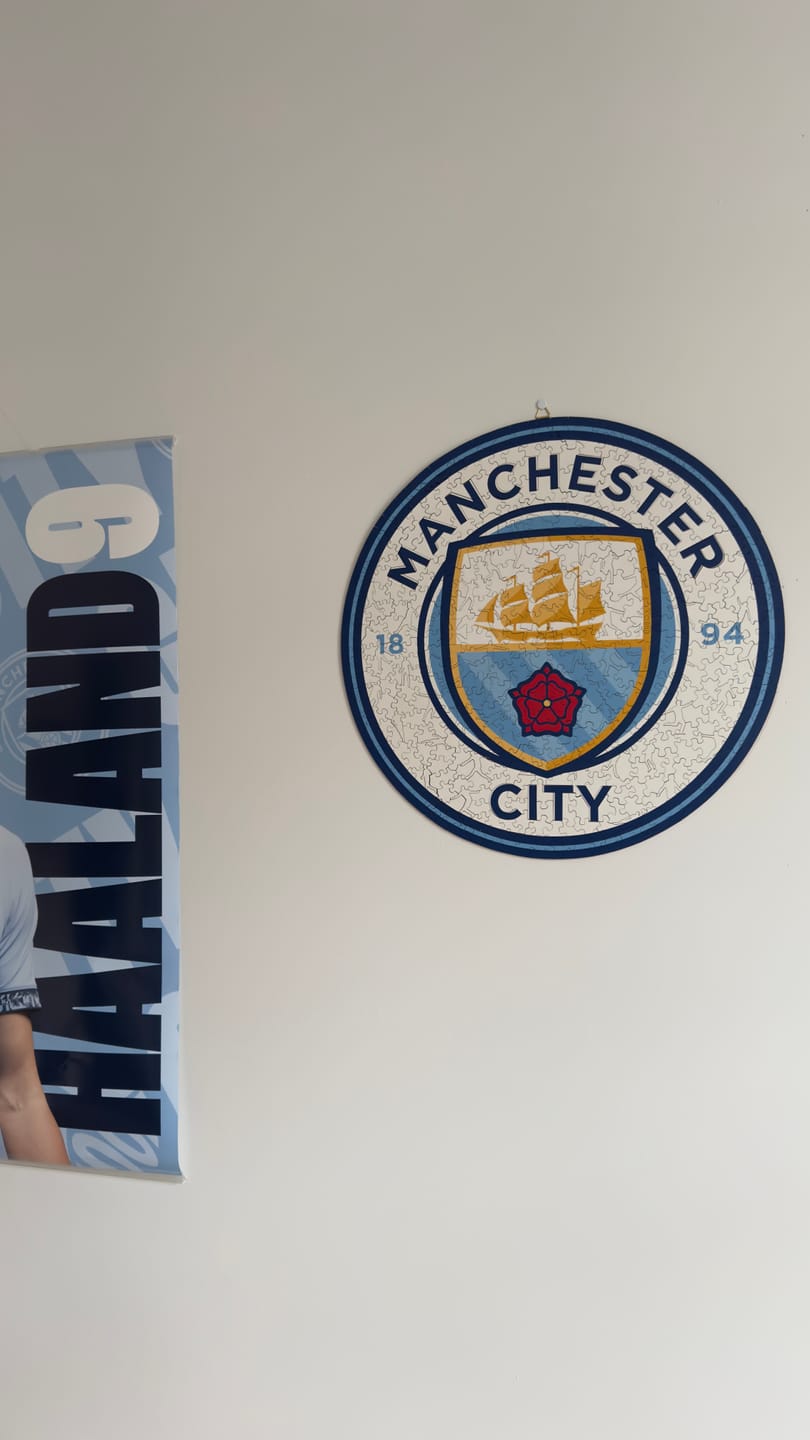 Customer photo review of Manchester City FC® Logo - Wooden Puzzle