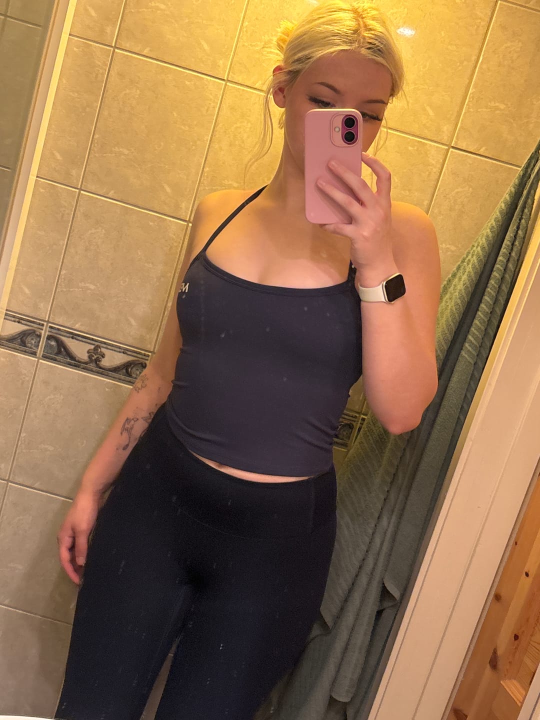Customer photo review of Endure Tank