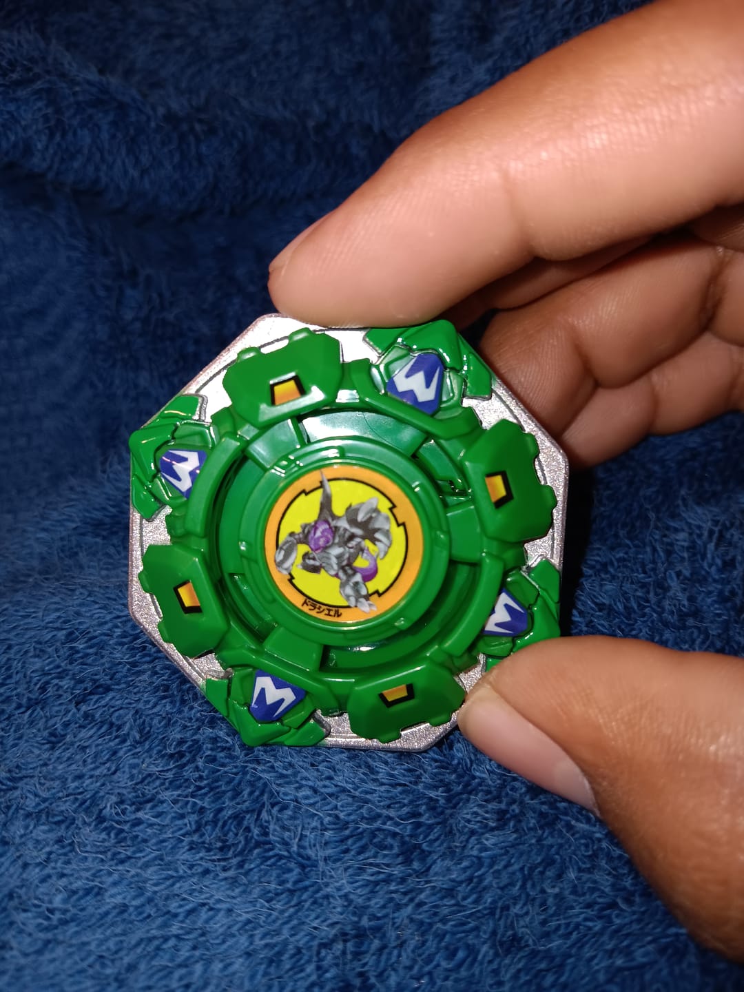 Customer photo review of Takara Tomy Beyblade X BX-00 Booster Draciel S 7-60D