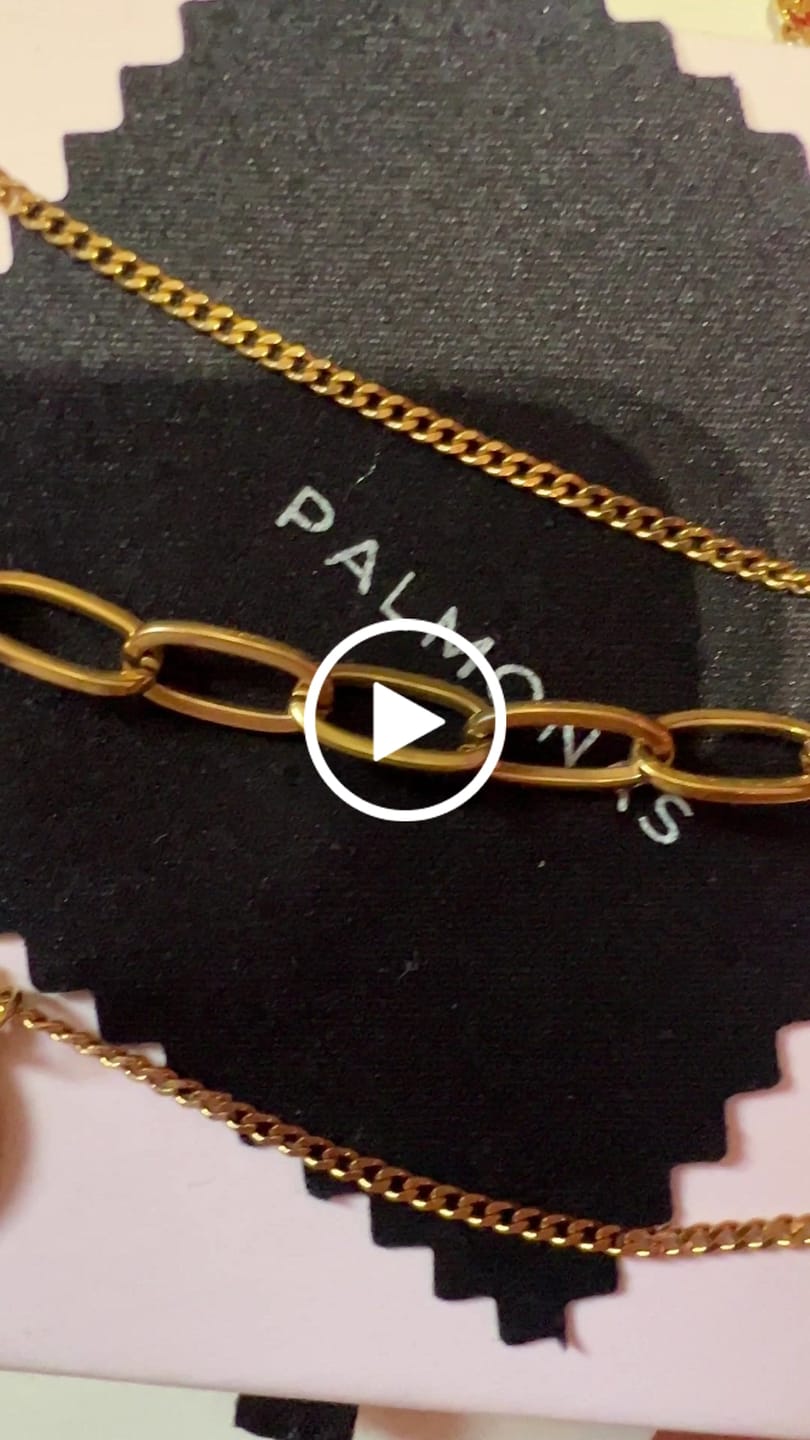 Customer video review of Penny Elizabeth Three Layer Necklace