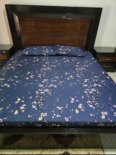 Customer photo review of Floral Navy-Bed Sheet Set