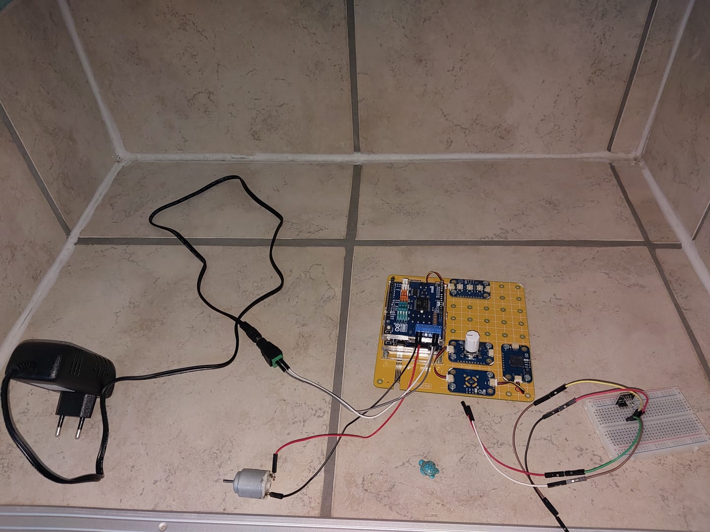 Customer photo review of Arduino Plug and Make Kit