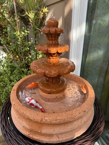 Customer photo review of Cantera Small Water Fountain Fuente Tier Small Outdoor Fountain