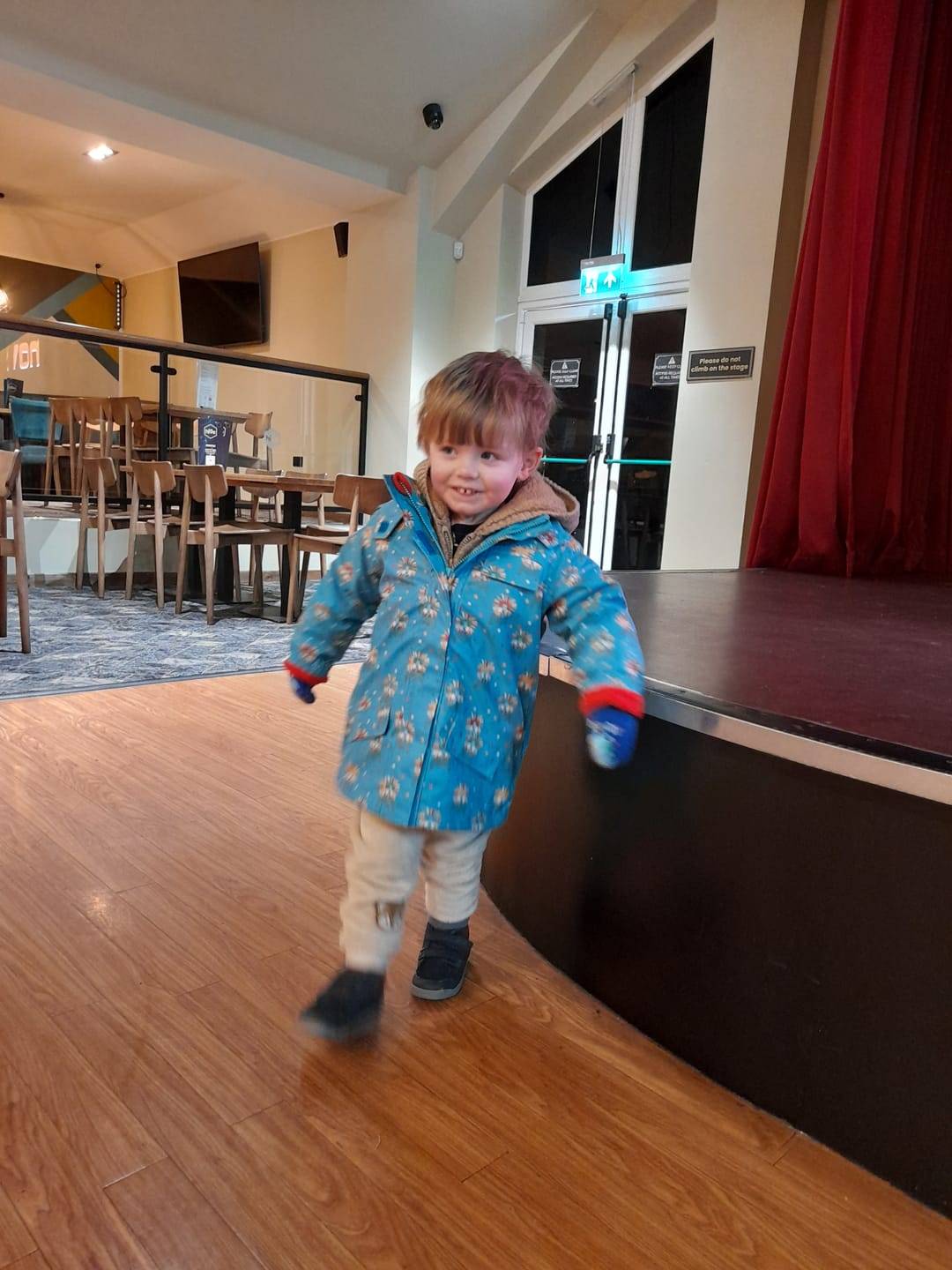 Customer photo review of Leo Lion Waterproof Recycled Raincoat