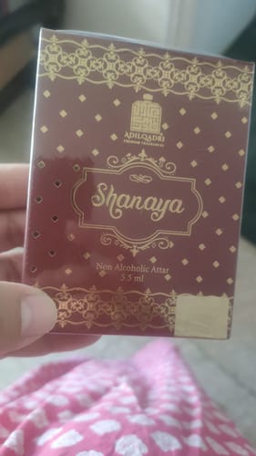 Customer photo review of Shanaya Luxury Attar Perfume