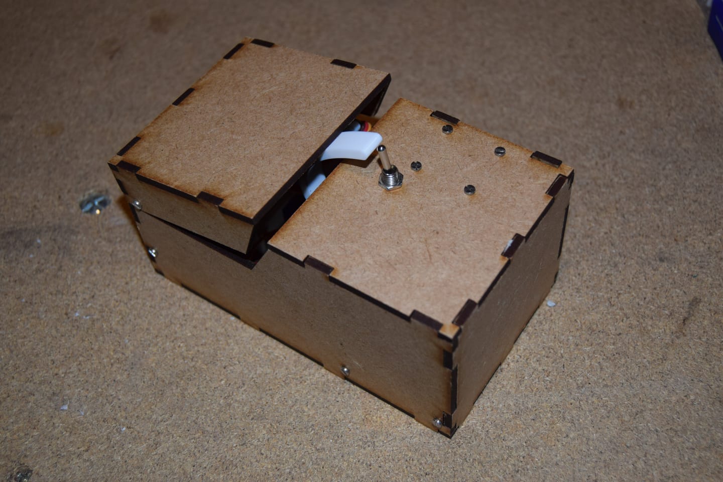 Customer photo review of Useless machine