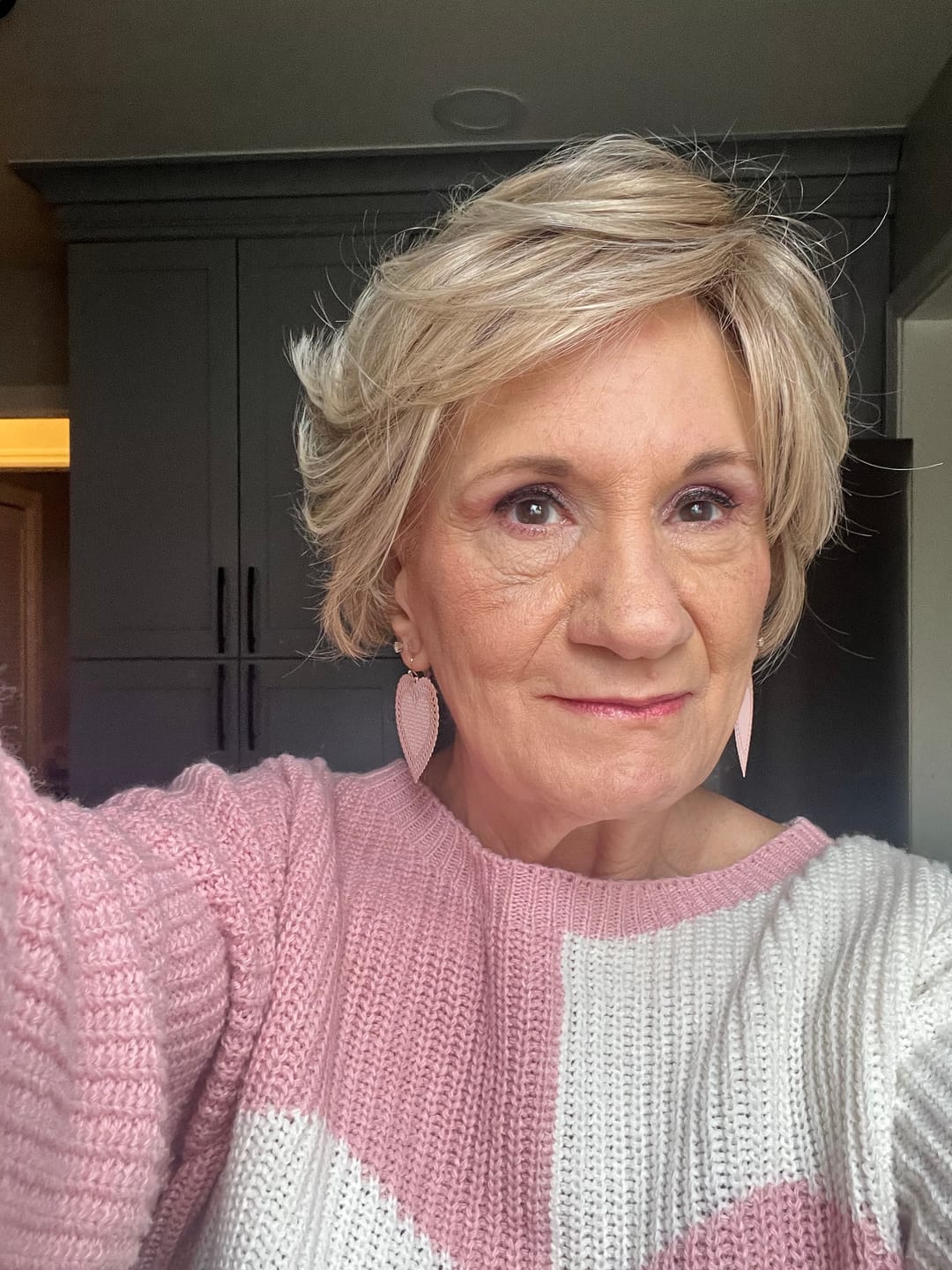 Customer photo review of NEWS BREAK - Buttermilk Blonde