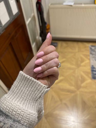 Customer photo review of Pretty & Pink - Press On Nails
