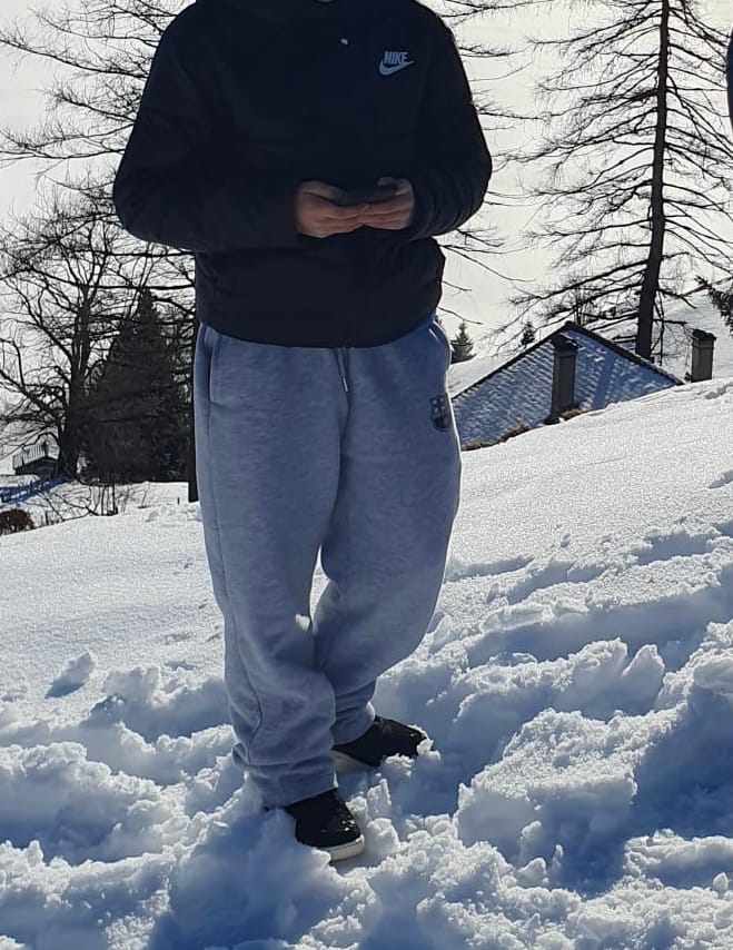 Customer photo review of BARCELONA JOGGER