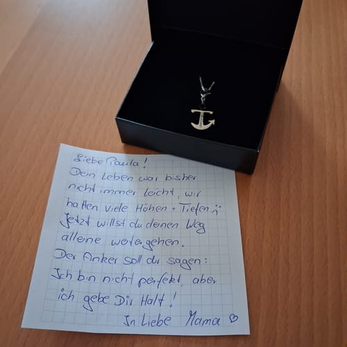 Customer photo review of 2 Charms im Set: »Abgebrochener Stern und Anker« am Karabiner