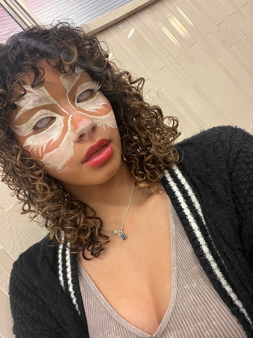 Customer photo review of Zombie White Screen Halloween Lens