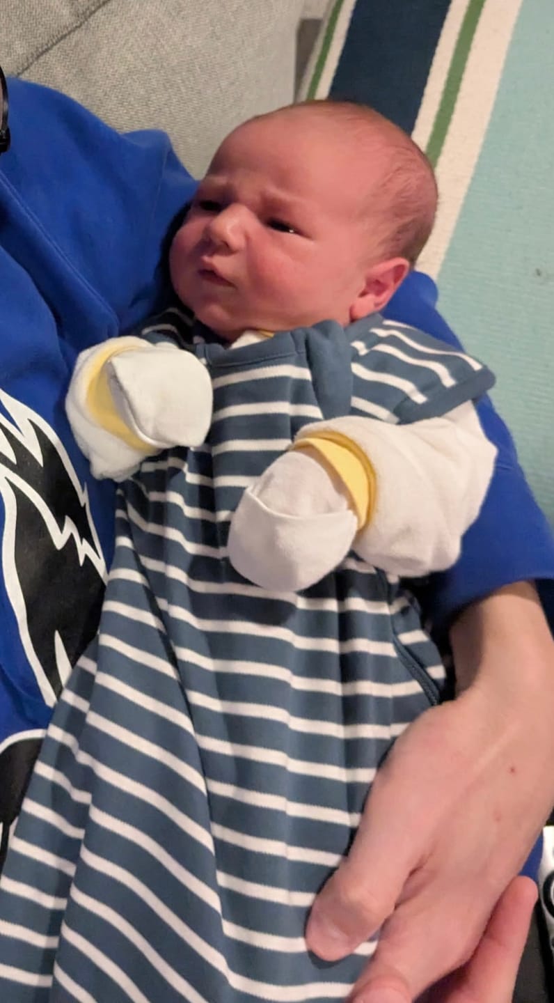Customer photo review of 4 Season® Classic Baby Sleeping Bag, Merino Wool & Organic Cotton, Navy Blue