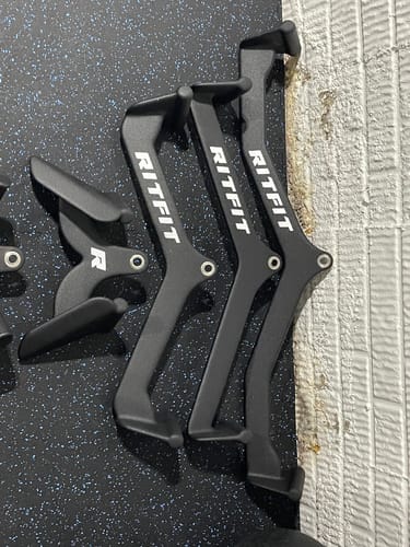 Customer photo review of RitFit 5pcs Lat Pulldown Bar Combo