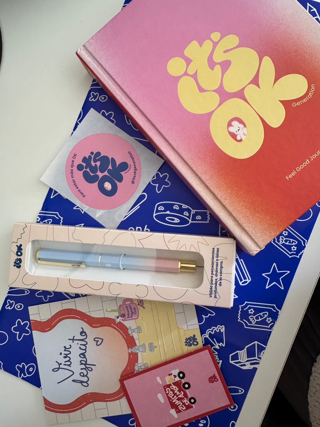 Customer photo review of Feel Good Journal | Portada Mandarina