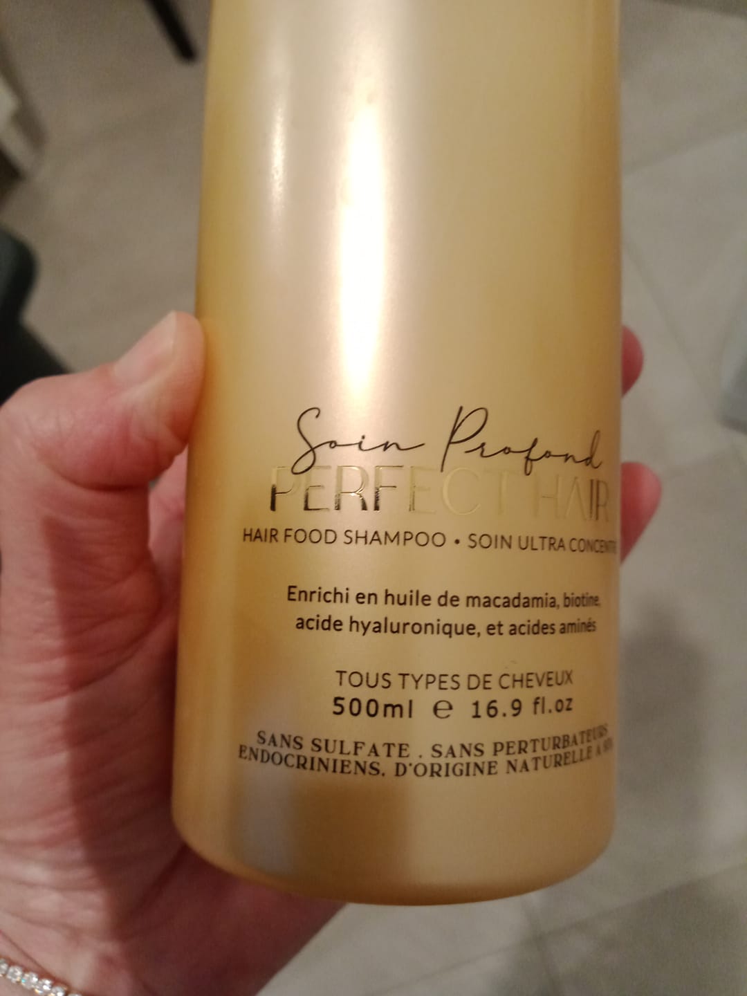 Customer photo review of Shampoing réparateur