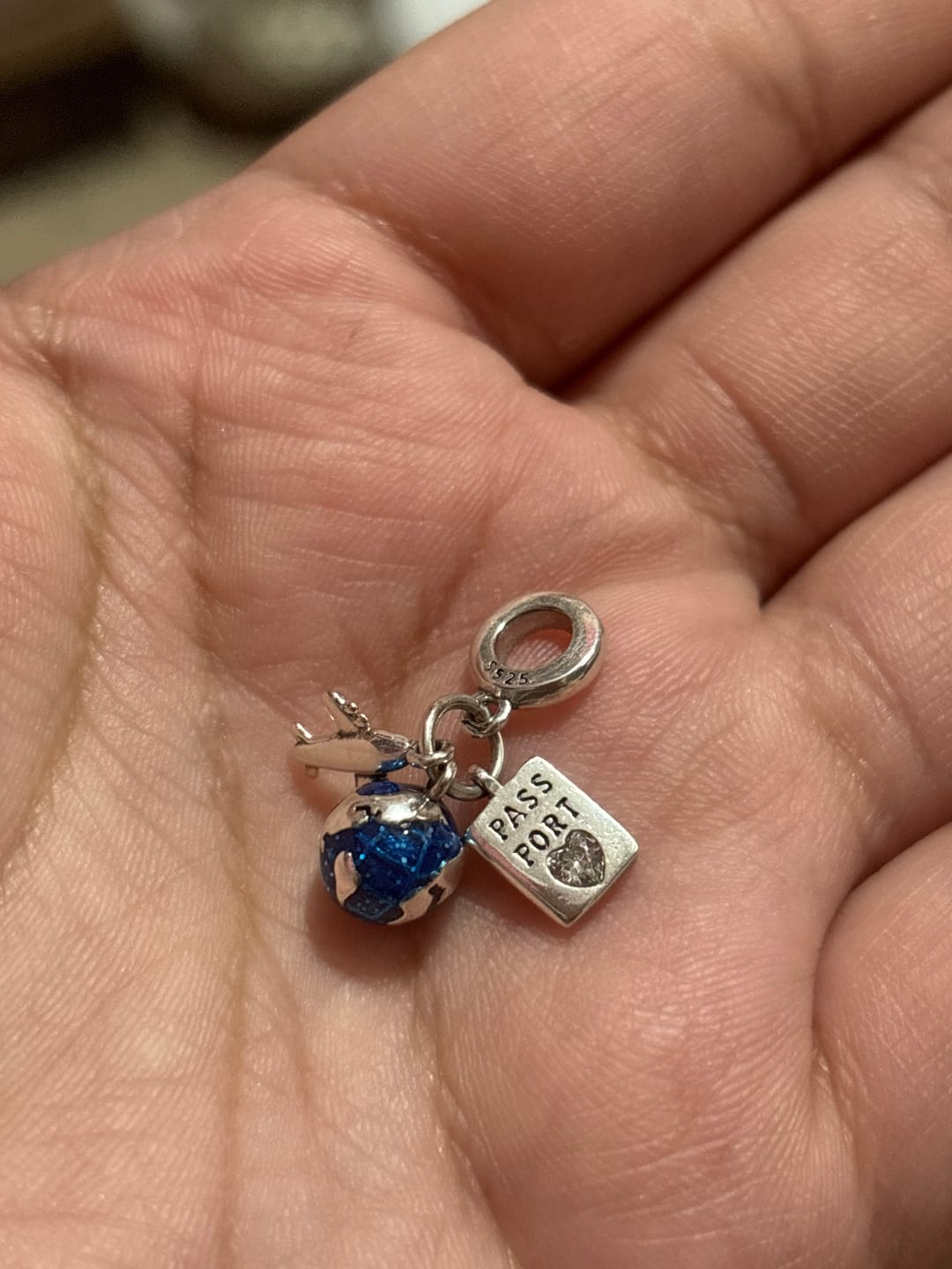 Customer photo review of Charm Aventurero