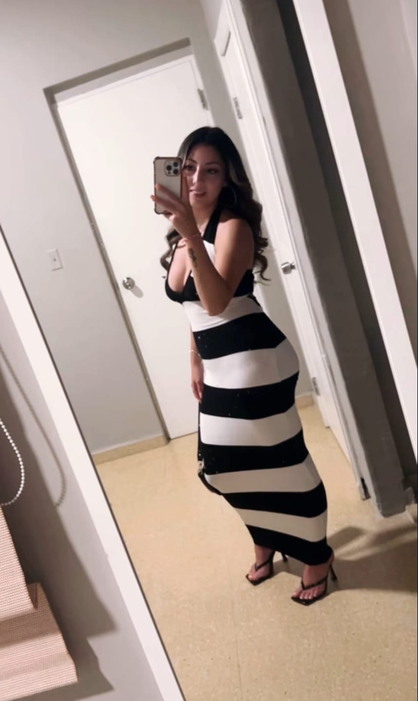 Customer photo review of New Era Ribbed Knit Color Block Maxi Dress