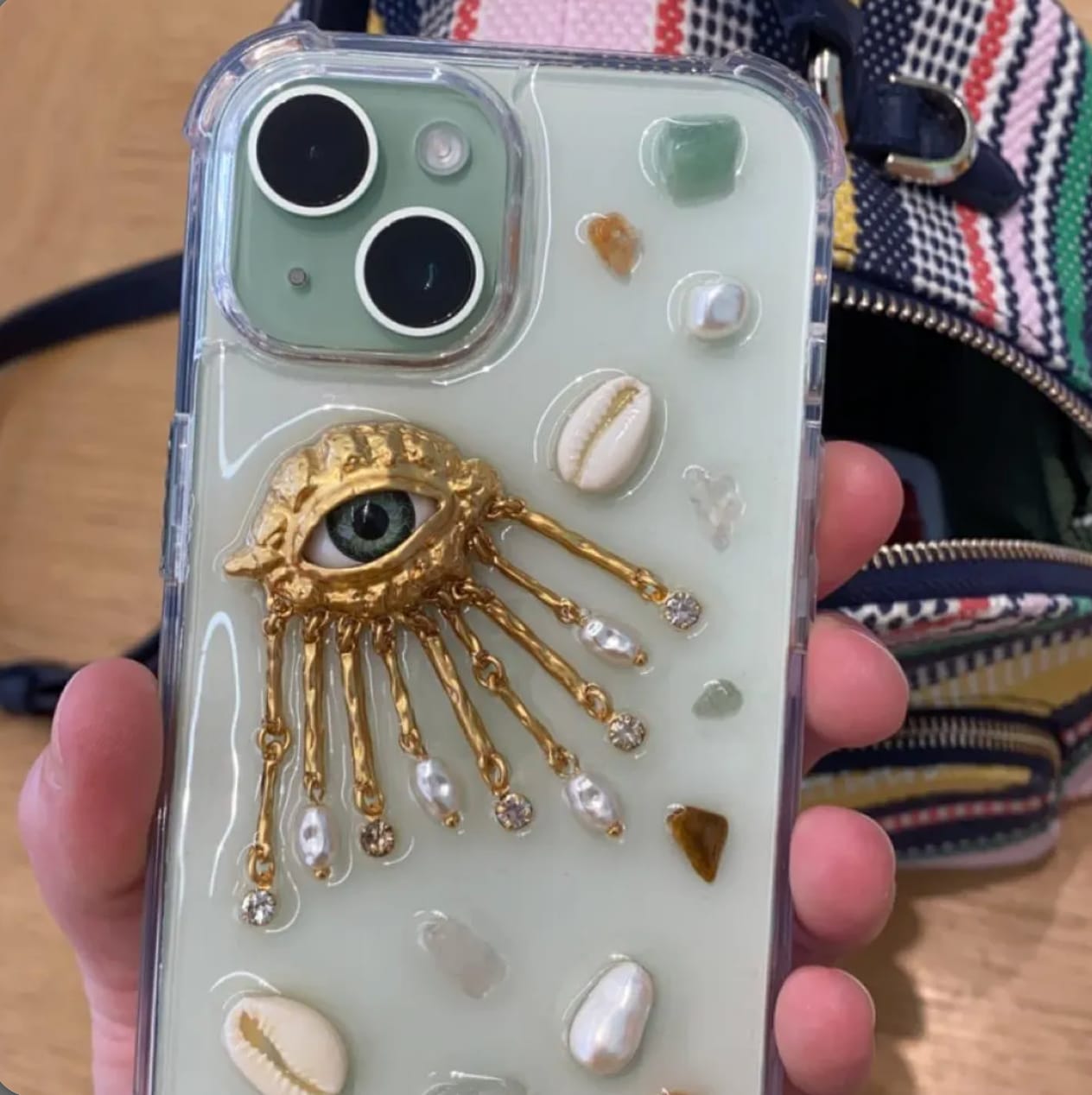 Customer photo review of Dream Series. Golden eye