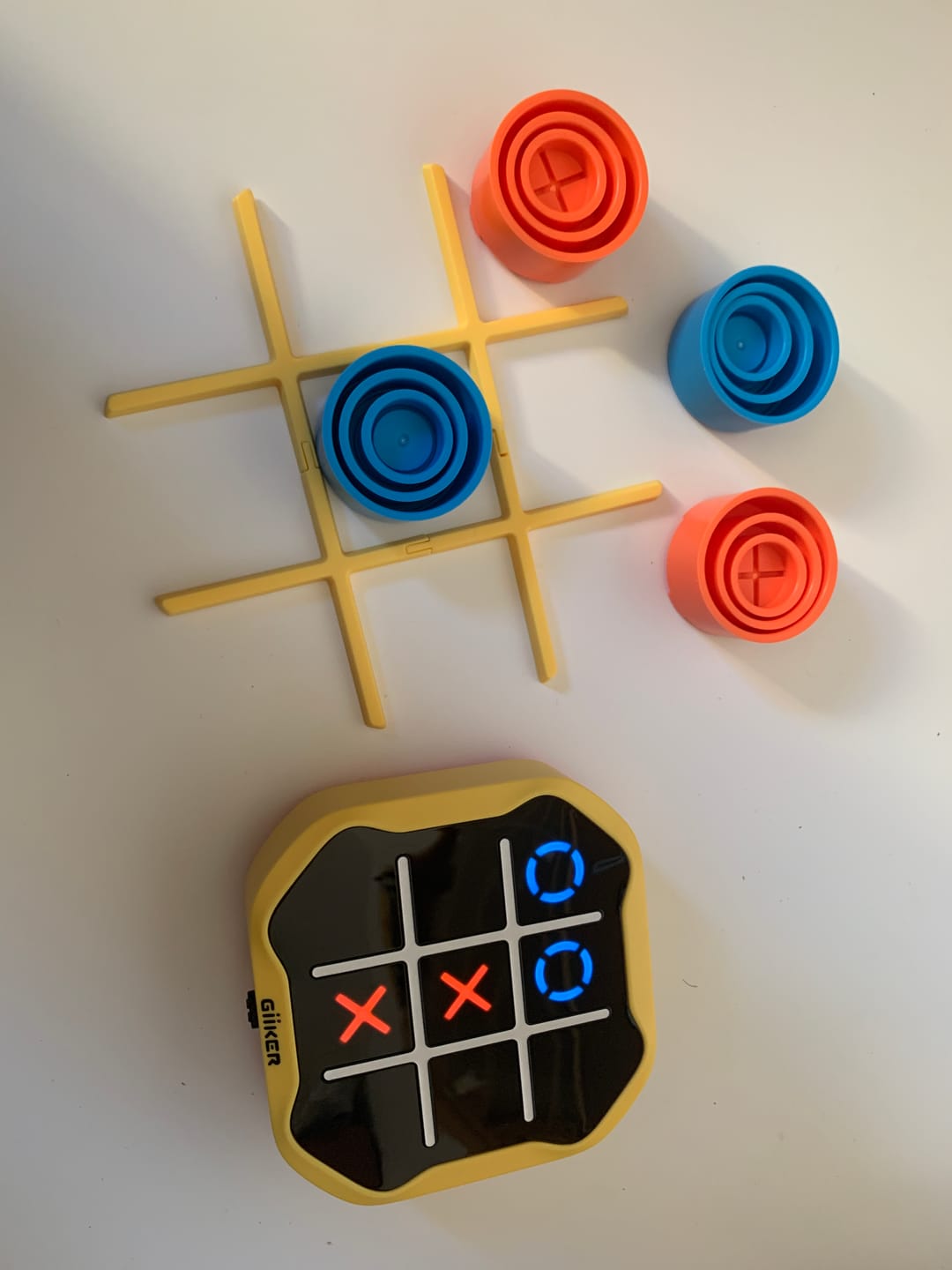 Customer photo review of GiiKER Tic-Tac-Toe Bolt