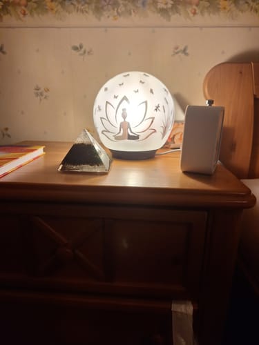 undefined review of Orgonit Generator Pyramide - Erfüllung, Manifestation image 1 out of 1