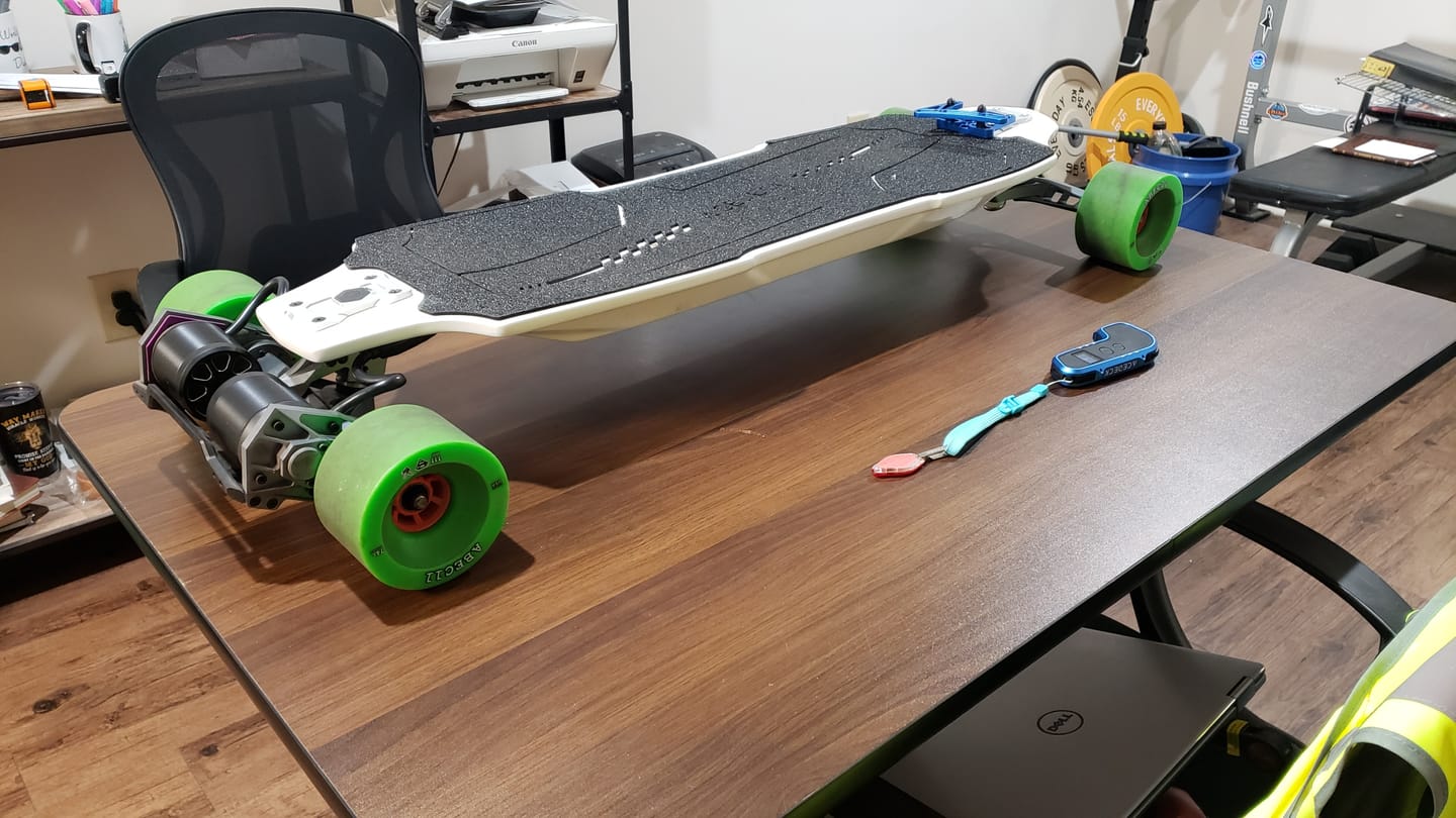 Customer photo review of Acedeck® Ares X3 GEAR Electric Skateboard
