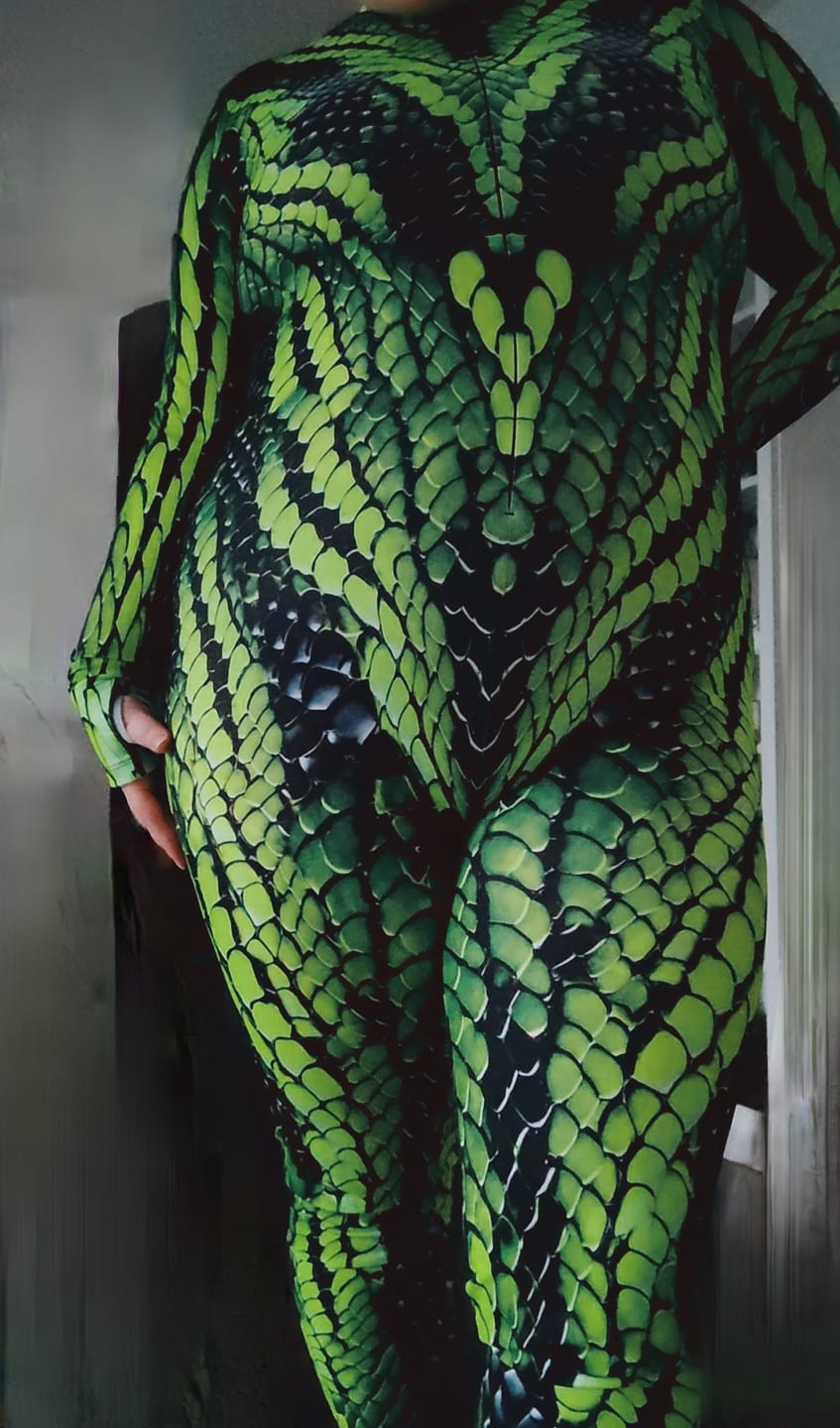 Customer photo review of Electric Viper Costume