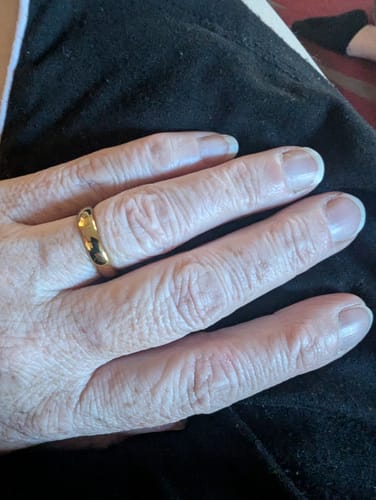 Customer photo review of The Bond -  Women's Gold 4mm Tungsten Gloss Finish Curved Ring