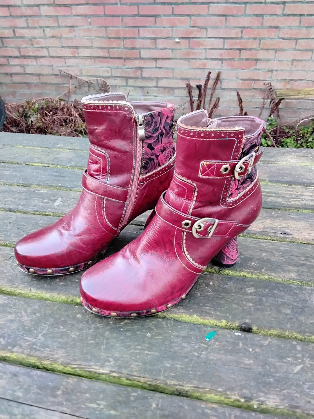 Customer photo review of Retro Handmade Pure Color Fashionable Ankle Boots