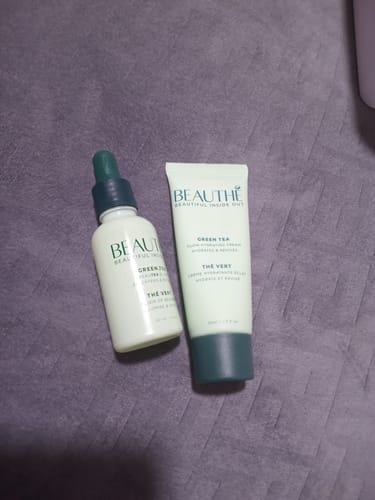 Customer photo review of Crème Hydratante Éclat au Thé Vert
