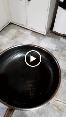 Customer video review of lot Imported Laser Crafted Non Stick 3 Ply Pan & Wok