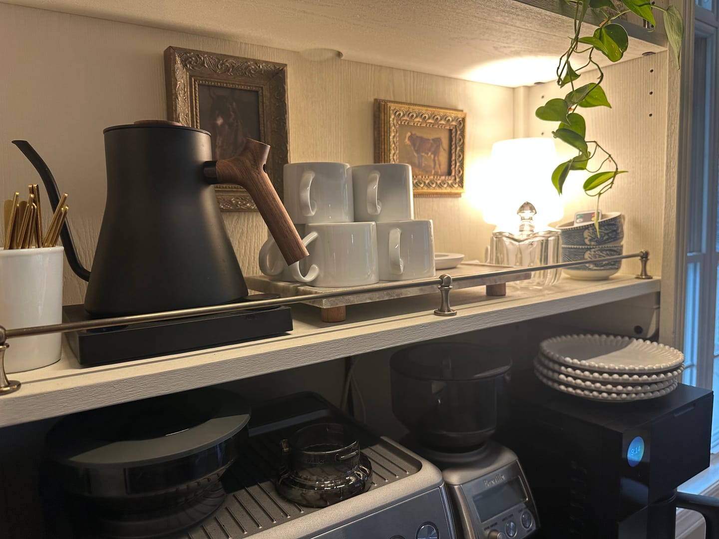 Customer photo review of Classic Gallery Shelf Rail | Aged Brass