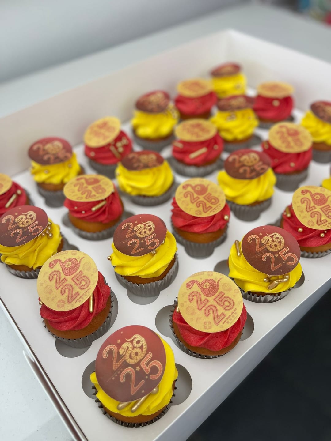 Customer photo review of Wafer Paper (0.3mm thin) - 12 x 5 cm Pre-cut Cupcake Custom Edible Images