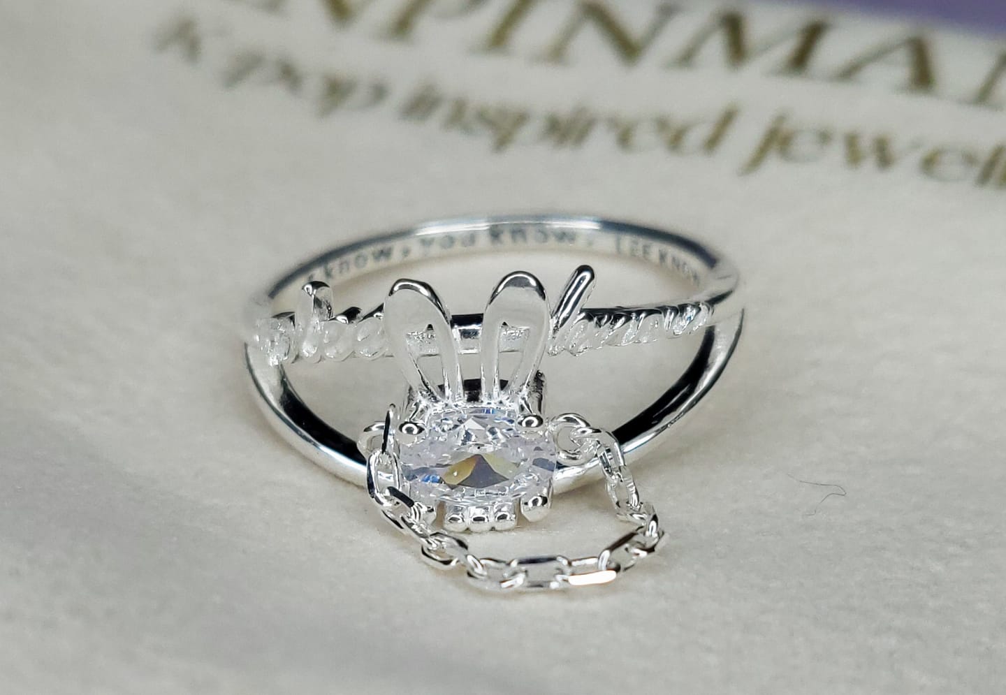 Customer photo review of Leeknow bunny ring (preorder)