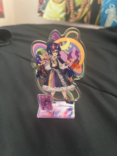 Customer photo review of My Little Pony Kawaii Acrylic Stand – Rainbow Dash, Twilight Sparkle & Rarity Desktop Ornament & Collectible Gift