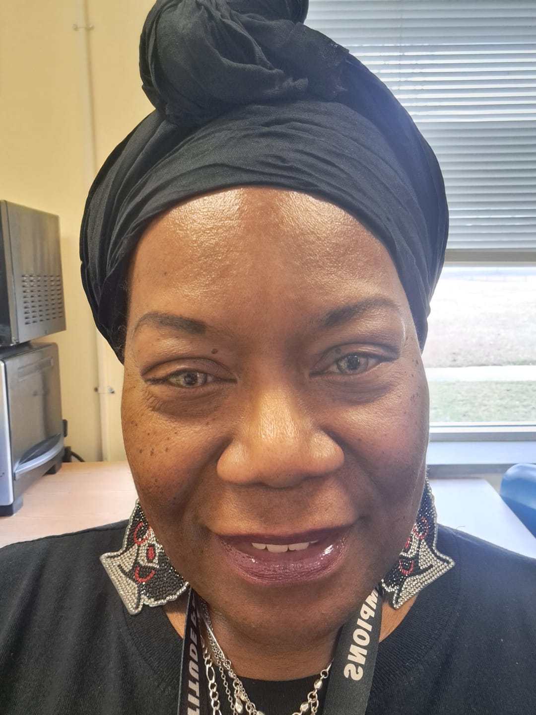 Customer photo review of Himalaya Brown Prescription  Colored Contact Lenses