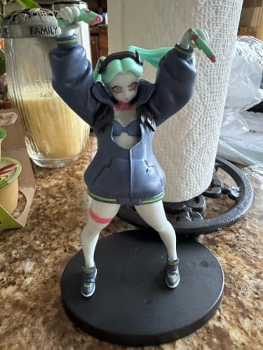 Customer photo review of 16CM Cyberpunk: Edgerunners Rebecca Figure – Standing Anime Model Toy & Collectible Gift