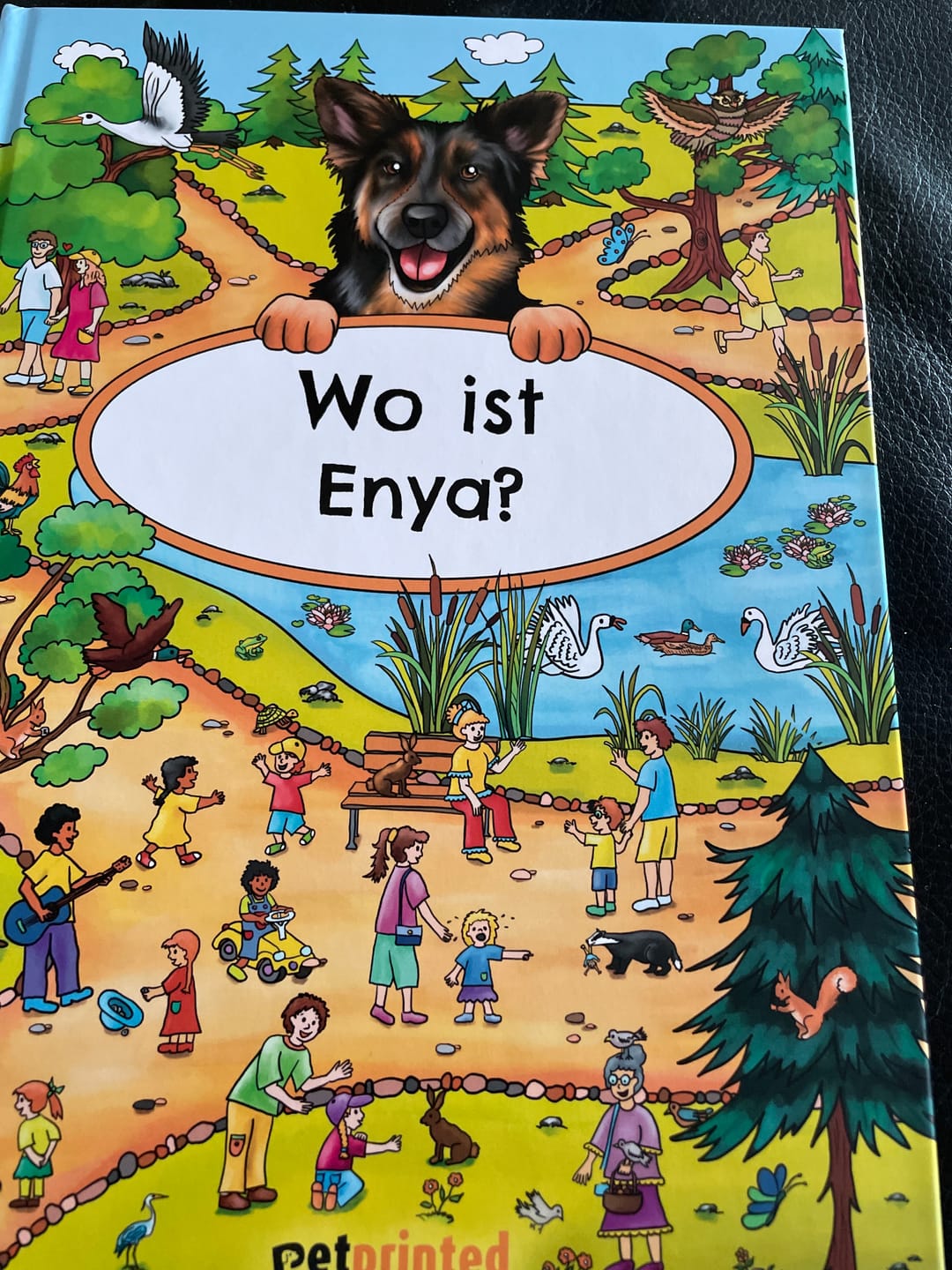 Customer photo review of Wo bist du? - Personalisiertes Hunde-Wimmelbuch