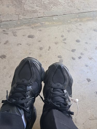 Customer photo review of New Balance 9060  Leather Triple Black