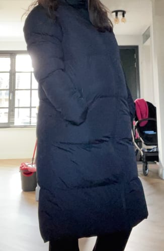 Customer photo review of Eline Puffer Jacket in Zwart