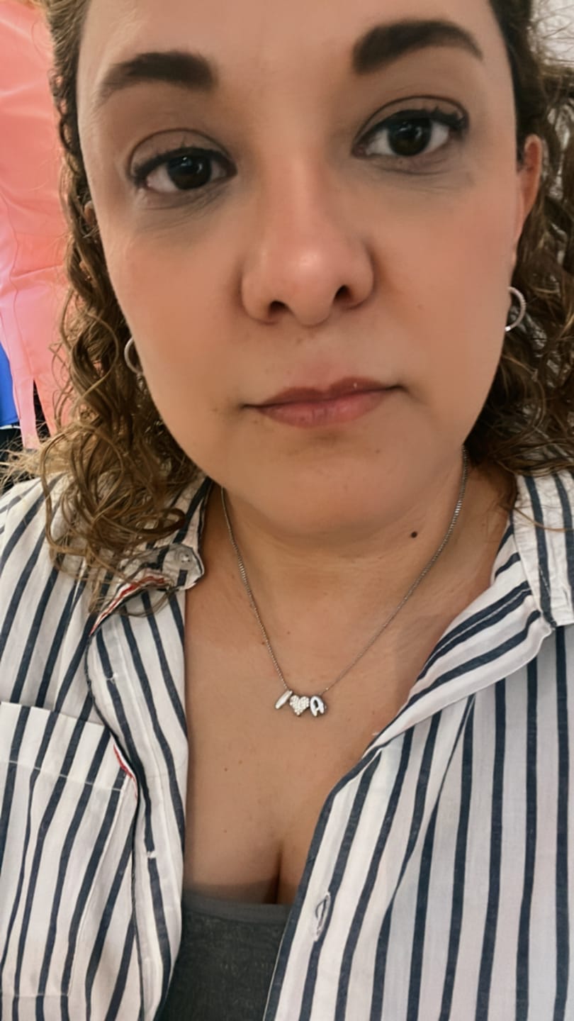 Customer photo review of Collar Combinado Corazon Con Inicial Mini Bubble Zirconias
