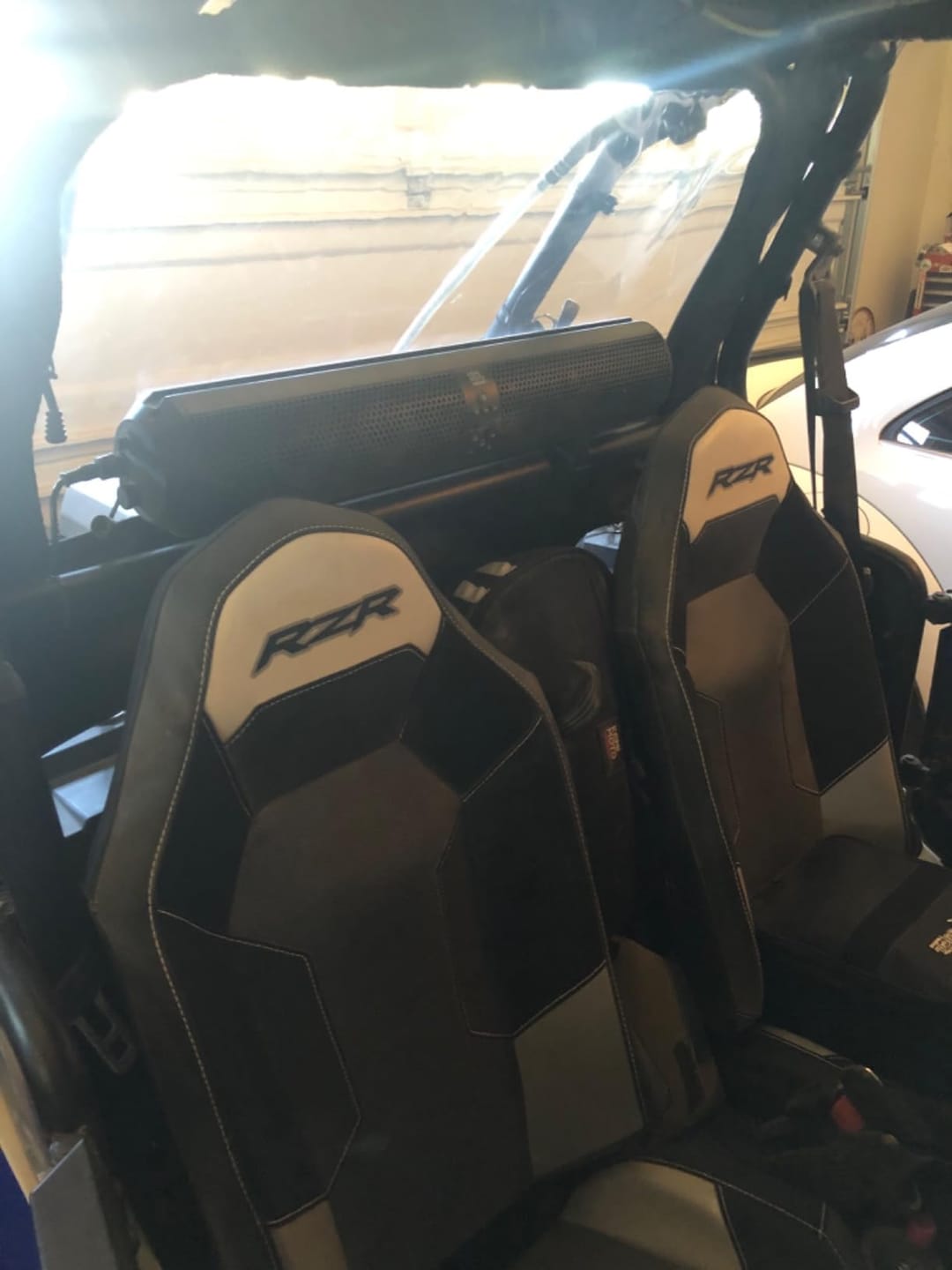 Customer photo review of 6 Speaker UTV Bluetooth Sound Bar for 1.56"-2.25" Roll Bar