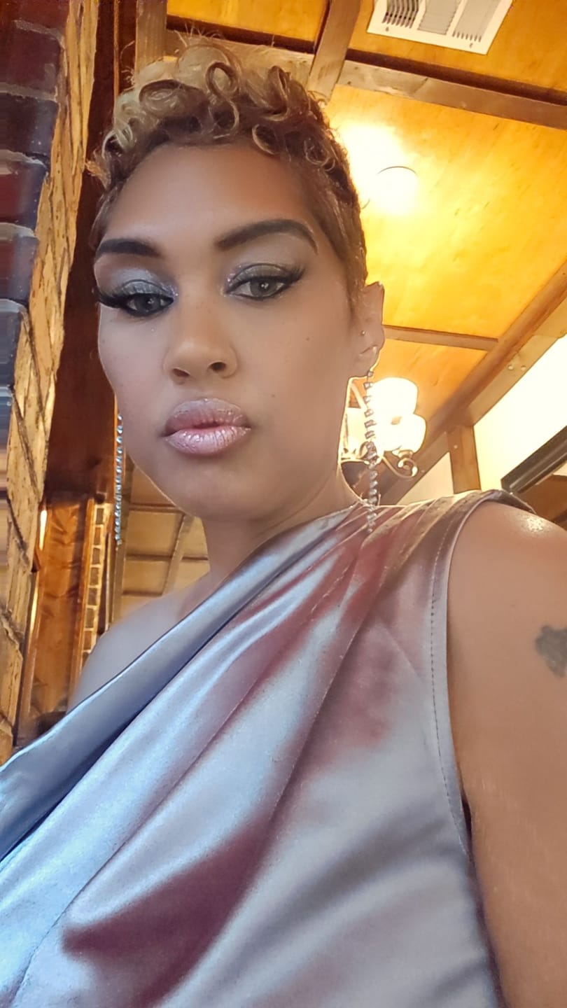 Customer photo review of Premium Candy Gray Prescription Colored Contact Lenses