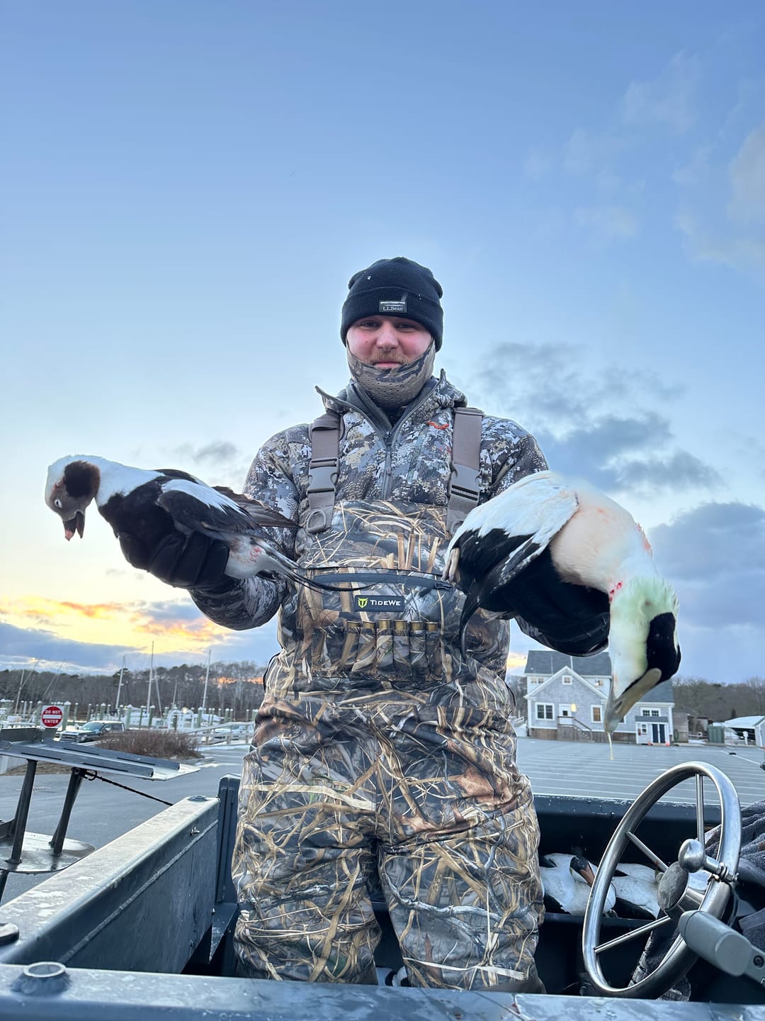 Customer photo review of AquaWade Pro Insulated Duck Waterfowl Hunting Breathable Chest Waders