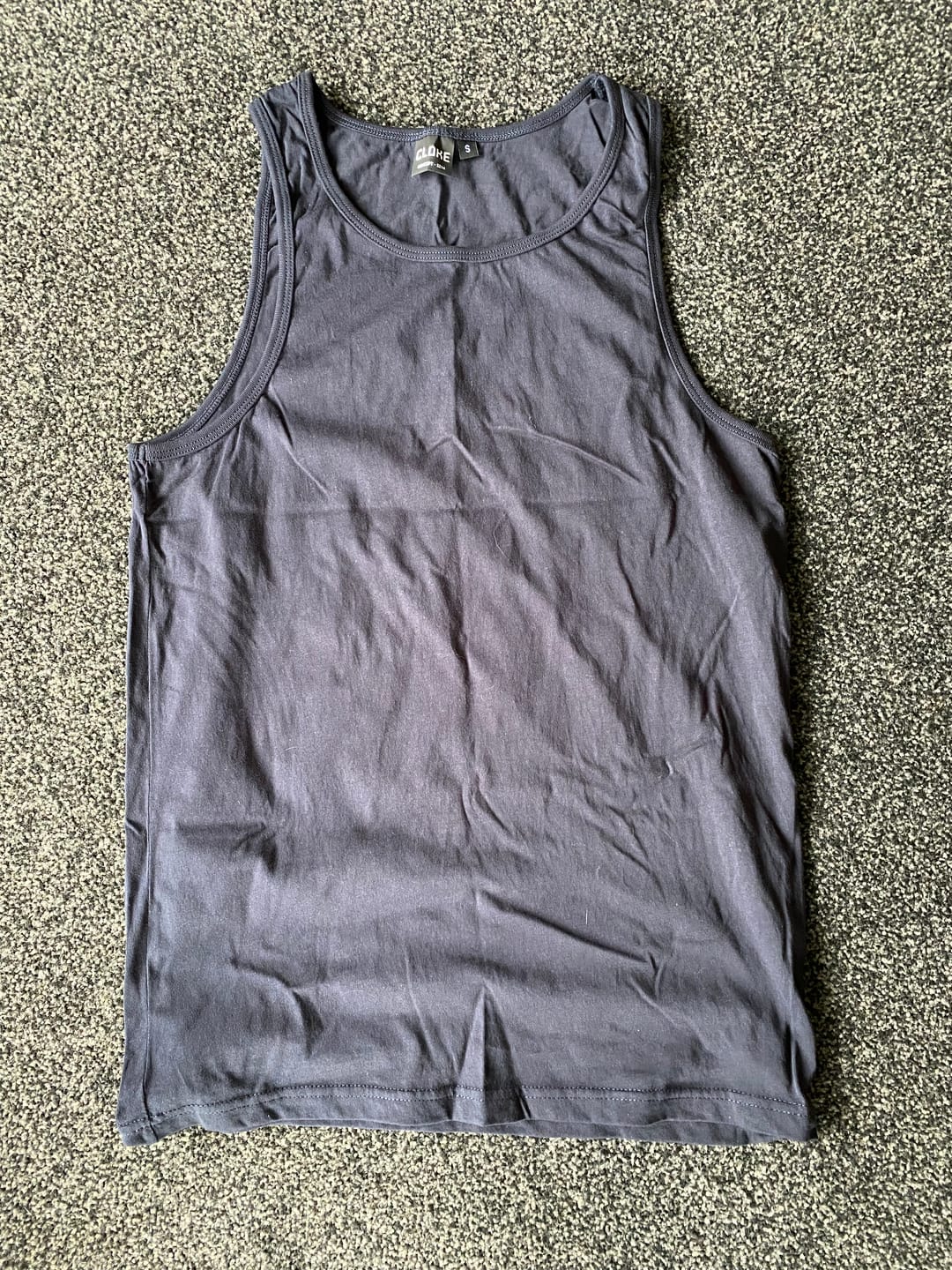 Customer photo review of CLOKE - Concept Singlet - S214
