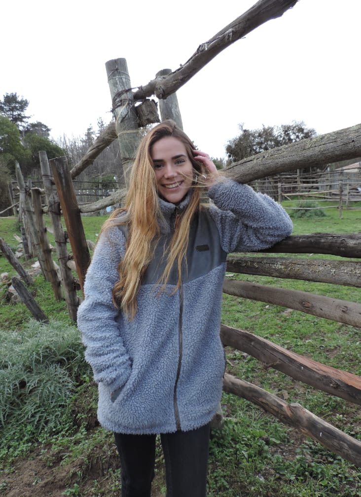 Customer photo review of Chaqueta Terrain Mujer