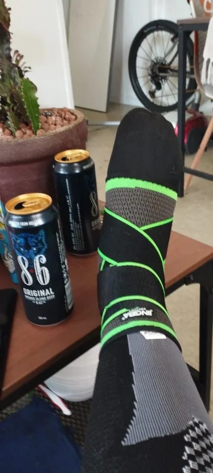 Customer photo review of ™/ COMBO 2 TOBILLERAS DE COMPRESION ORTOPEDICAS (PAGA 1 Y LLEVA 2)