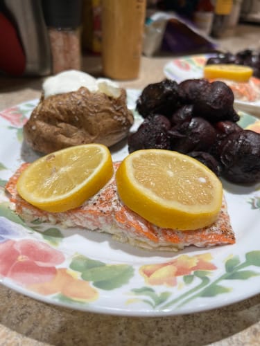 Customer photo review of Wild Caught Alaskan Sockeye Salmon