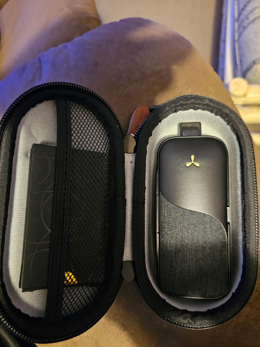 Customer photo review of Lockable Smell-Proof Stash | S