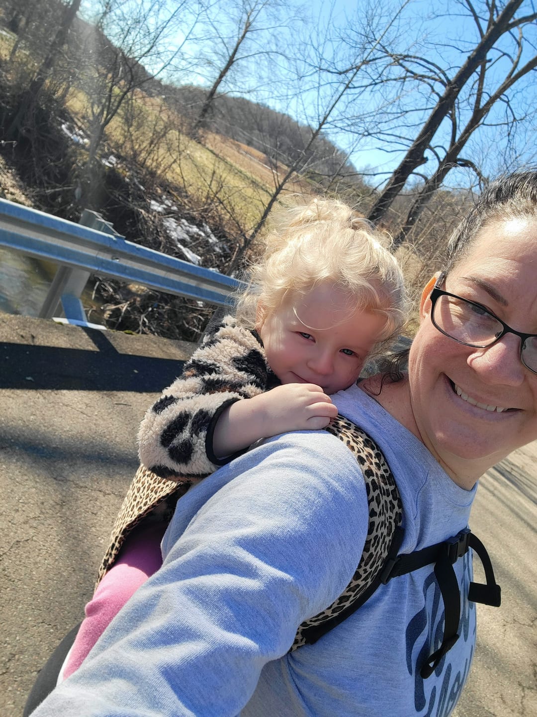 Customer photo review of Toddler Onbuhimo