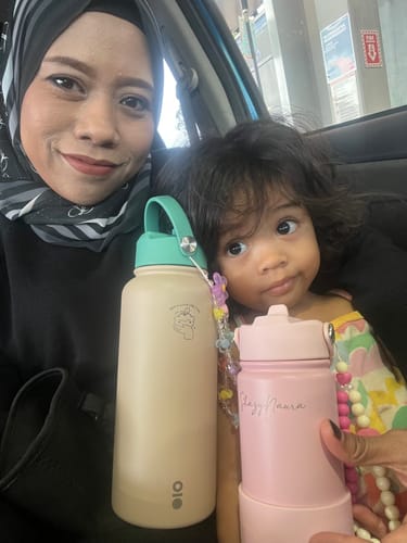 Customer photo review of Pastel Ace Bottle Mega